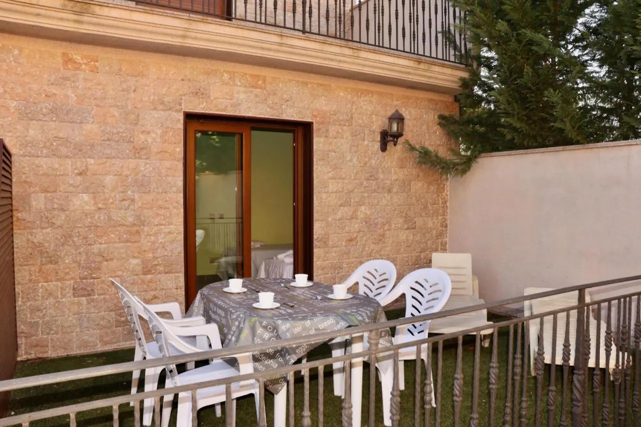 Casa Pueblo Medieval De Pals Holiday home