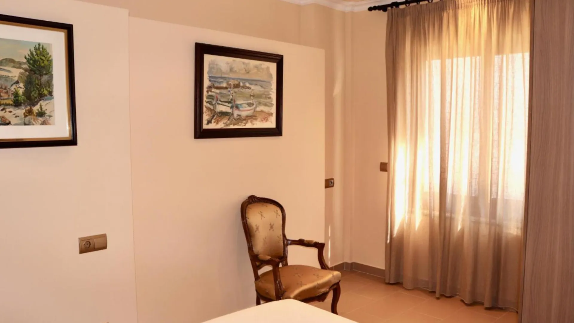 Holiday home Casa Pueblo Medieval De Pals Spain